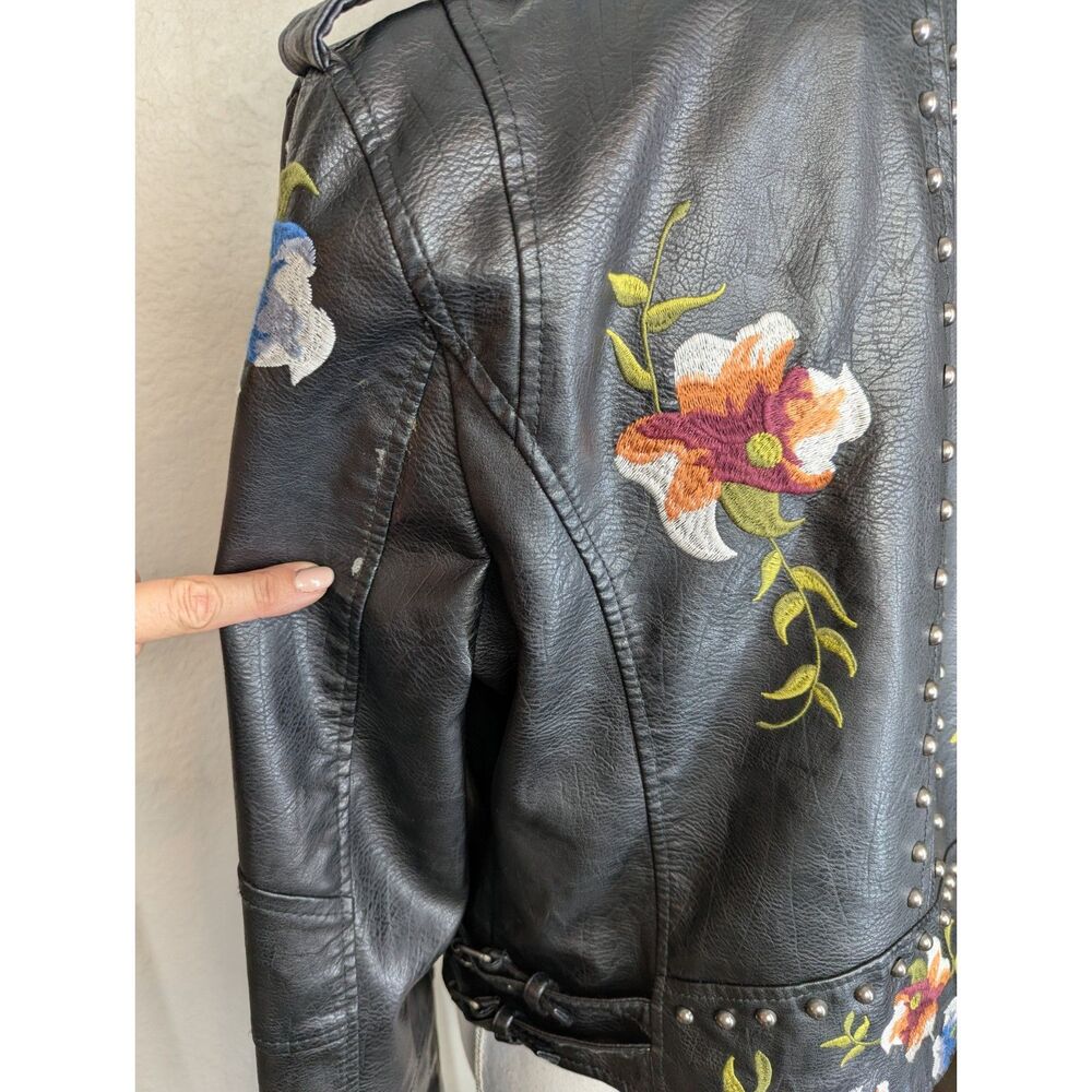 Faux Leather Biker Black Moto Jacket Floral Embroidery FLAWS Unique Approx Sz S - Picture 15 of 16